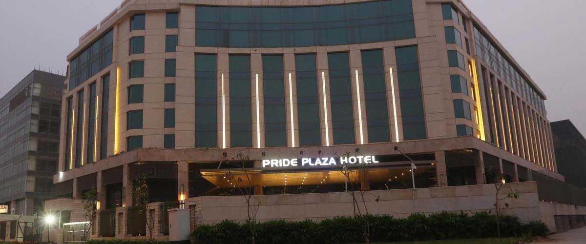 escort in hotel Pride Plaza