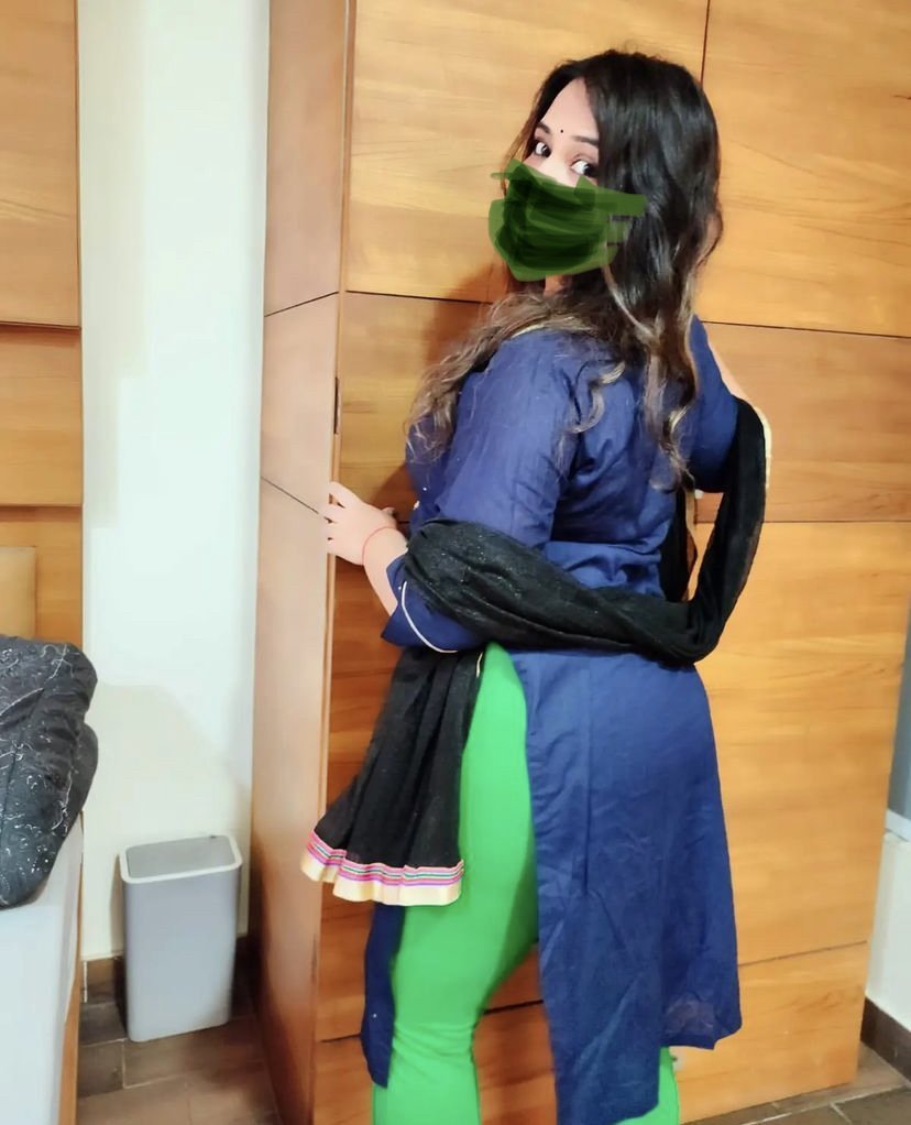 Ridhi Curvy Escort